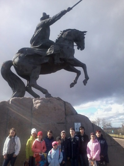 Информация о посещении музейного комплекса &laquo;Резиденции Абылай хана&raquo; и Областной детско-юношеской библиотеки имени С. Муканова